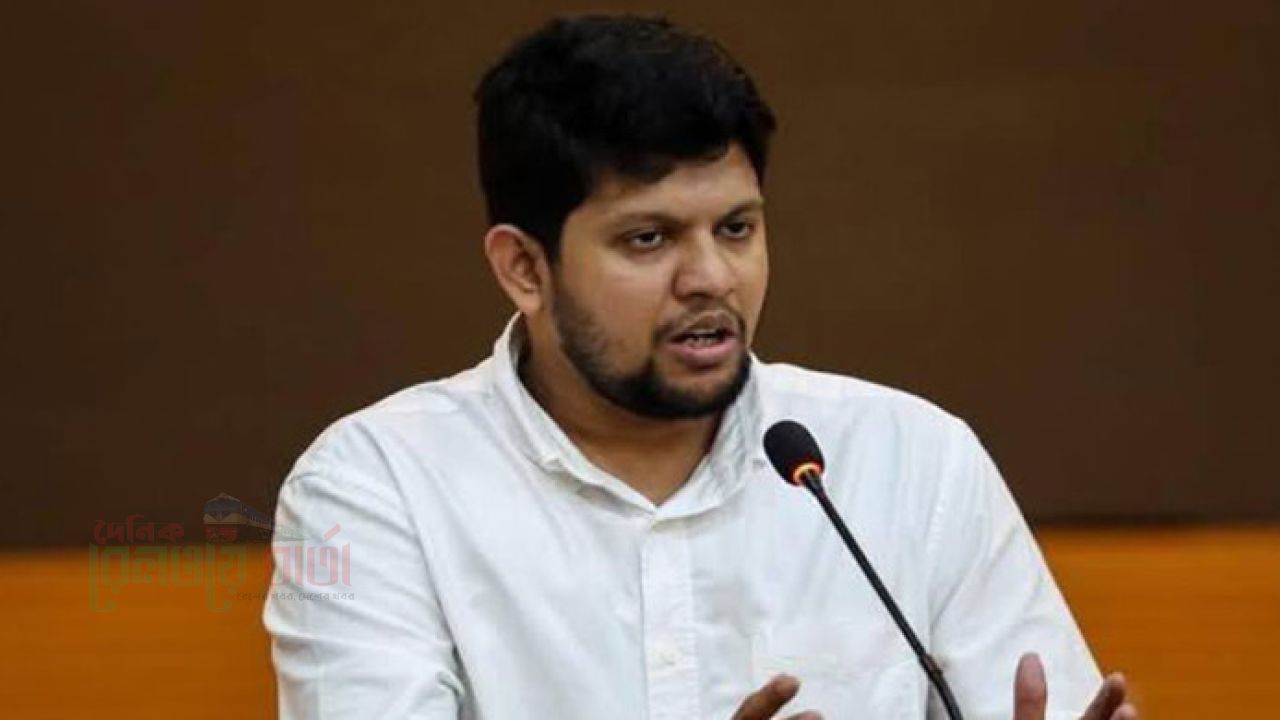 জুলাই গণ-অভ্যুত্থানকে অন্য গণ-আন্দোলনের সঙ্গে তুলনা করা উচিত নয়: মাহফুজ আলম