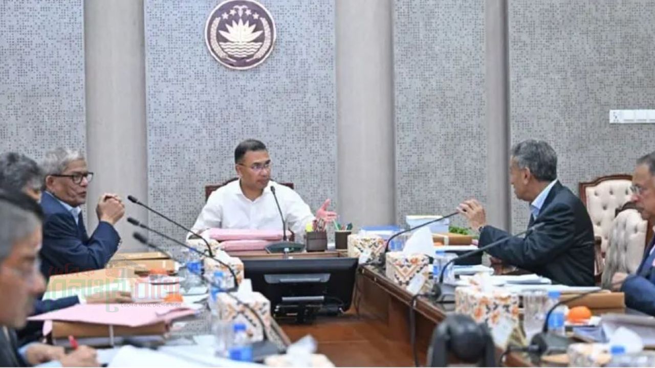 তারেক রহমানের সভাপতিত্বে নতুন সরকারের প্রথম একনেক সভা চলছে