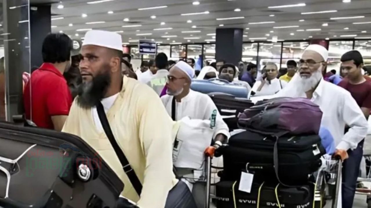হজ শেষে দেশে ফিরেছেন ৬০ হাজার ৫৮৮ হাজি, সৌদিতে মৃত্যু ৫৪ বাংলাদেশির
