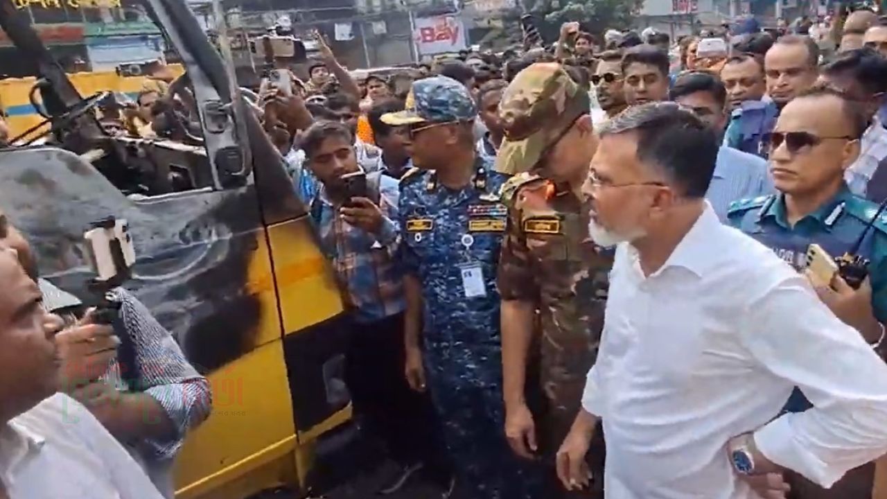 ফুটপাত দখলকারীদের বিরুদ্ধে উচ্ছেদ অভিযান চলবে : ডিএনসিসি প্রশাসক