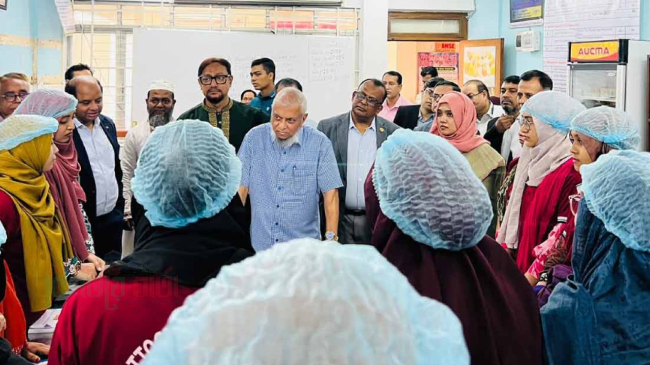 দক্ষ জনশক্তি গড়তে চাহিদা অনুযায়ী প্রশিক্ষণ, চট্টগ্রাম থেকে শুরু