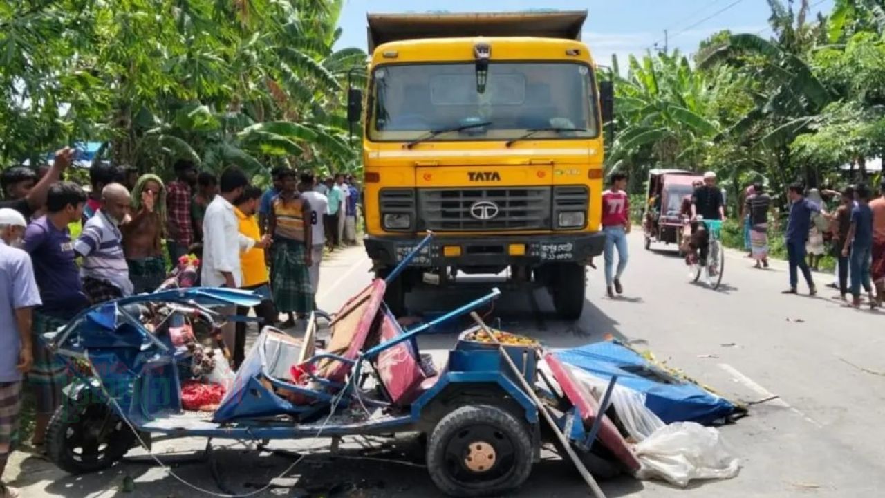সেপ্টেম্বরে সড়ক দুর্ঘটনায় নিহত ৪২৩, প্রতিদিন গড়ে ১৪ জন
