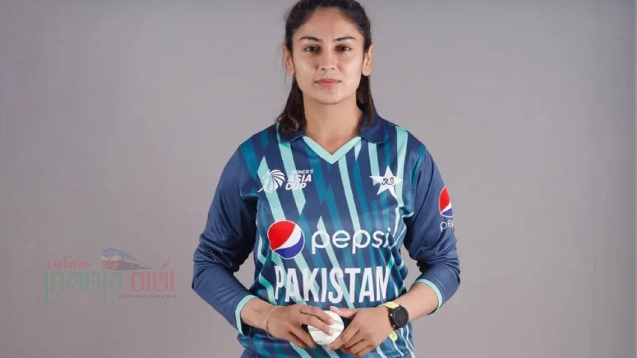 ম্যাচ রেফারি হতে পাকিস্তানি পেসারের অবসর ঘোষণা