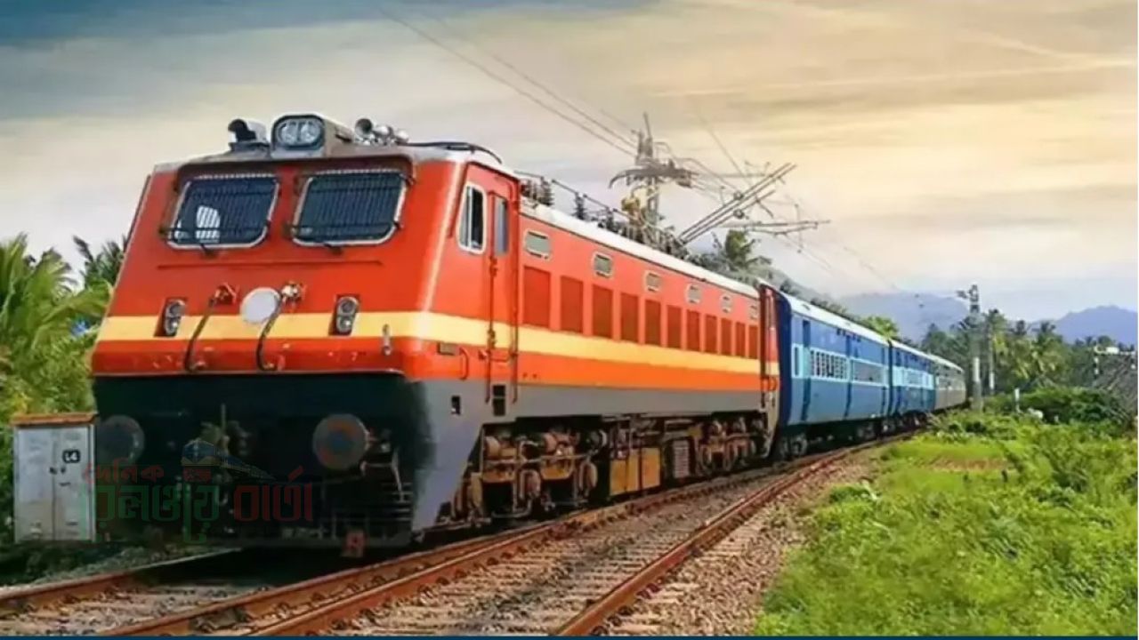 অবশেষে ট্রেনযাত্রায় অন্তঃসত্ত্বা মহিলাদের বড় স্বস্তি! 'লোয়ার বার্থ' নিয়ে বিরাট সিদ্ধান্ত রেলের