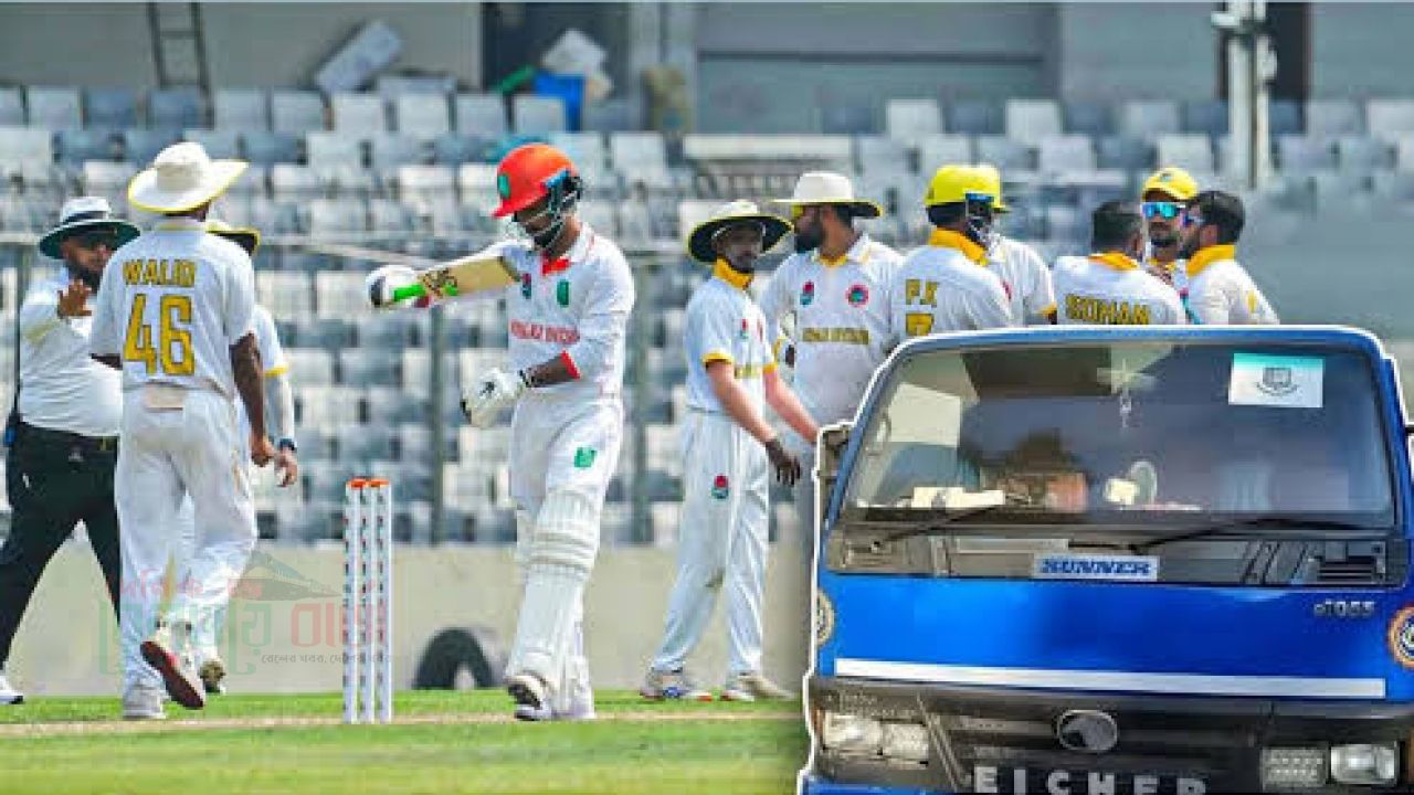 ক্রিকেটারদের পাসপোর্ট-আইফোন-ডলারসহ ৮ লাগেজ উধাও