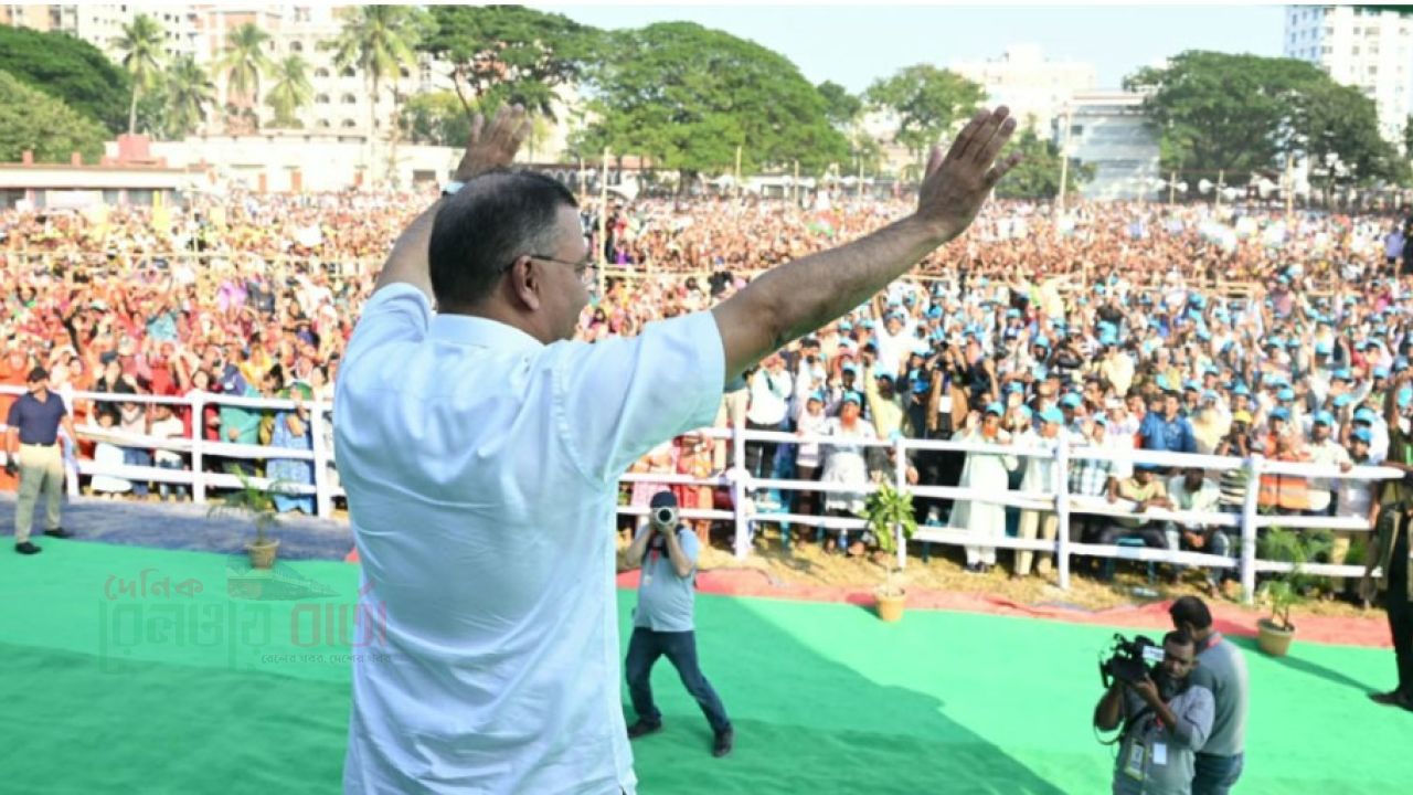একটি দল রাজপথে বিশৃঙ্খলা করছে: প্রধানমন্ত্রী